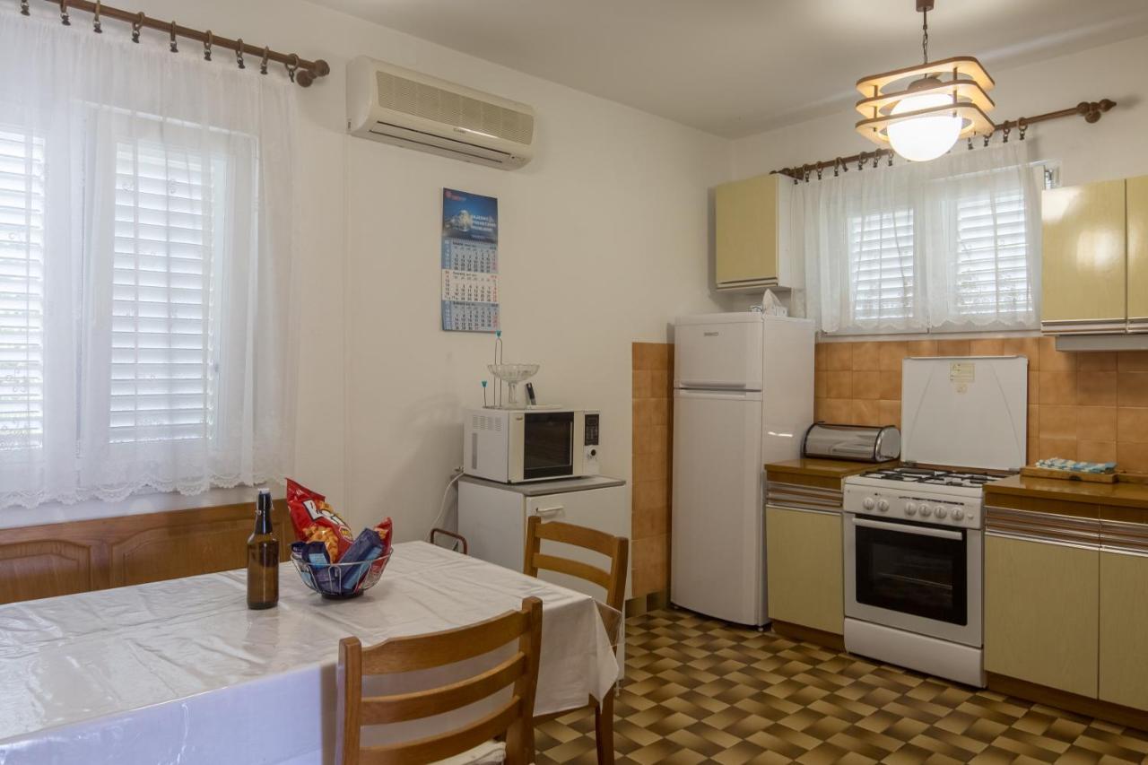 Apartment Pepica โตรกีร์ ภายนอก รูปภาพ