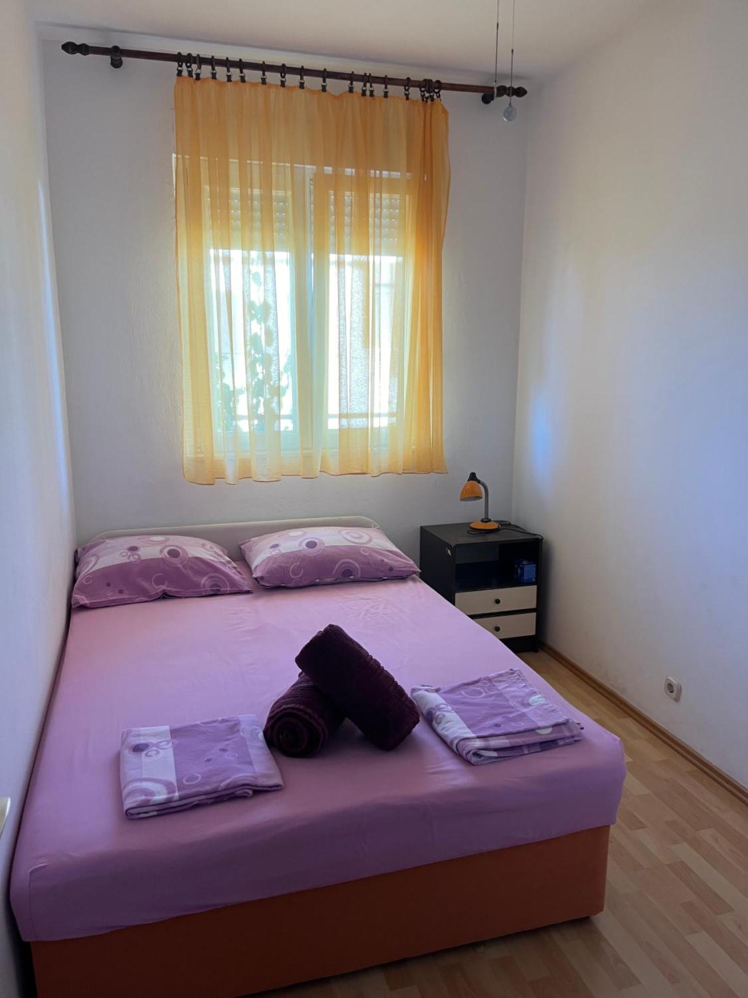 Apartment Pepica โตรกีร์ ภายนอก รูปภาพ